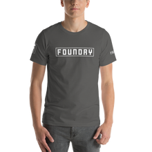 Load image into Gallery viewer, FOUNDRY Short-Sleeve Men&#39;s T-Shirt (Gray)